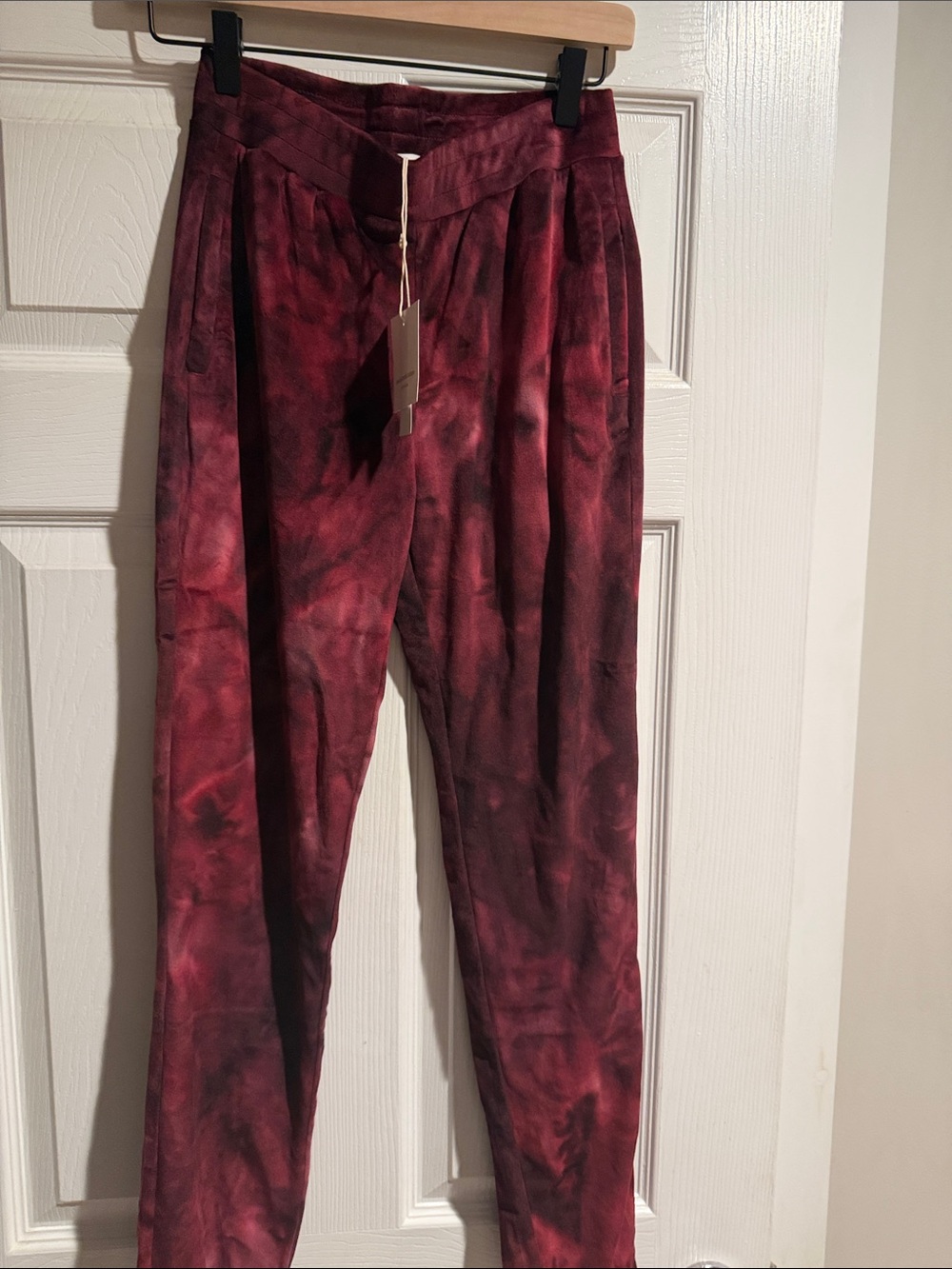 Women’s Burgundy Tie-Dye Joggers size xs BNWT